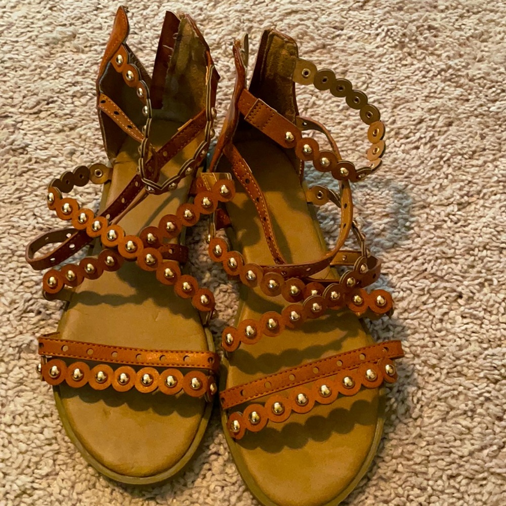 Women’s gladiator shoes